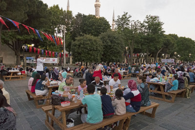 Istanbul Iftar at At Meydan2676.jpg