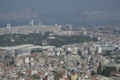 Izmir views from citadel October 2015 2409.jpg