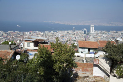 Izmir views from citadel October 2015 2421.jpg