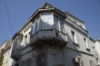 Izmir Old Houses October 2015 2536.jpg