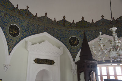 Izmir Yali or Konak mosque October 2015 2565.jpg