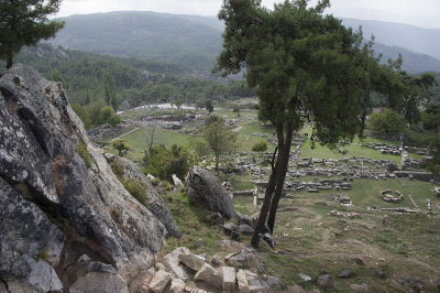 Labraunda climb to built tomb 3860.jpg