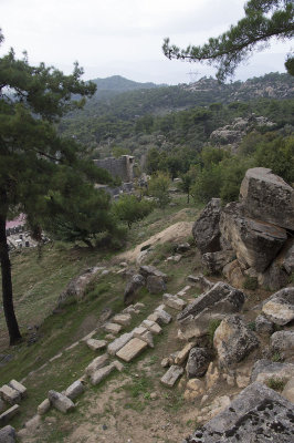 Labraunda climb to built tomb 3872.jpg