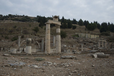 Ephesus Rhodesian Peristyle October 2015 2670.jpg