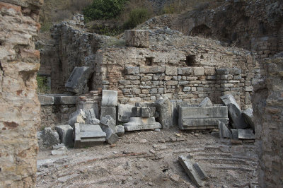 Ephesus Varius Bath October 2015 2695.jpg