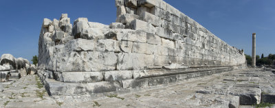 Didyma Apollo Temple October 2015 3292 Panorama.jpg