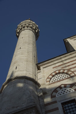 Istanbul Zal Mahmut Pasha Mosque december 2015 4735.jpg