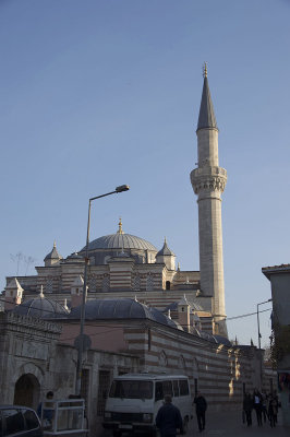 Istanbul Zal Mahmut Pasha Mosque december 2015 4743.jpg