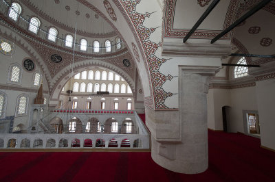 Istanbul Zal Mahmut Pasha Mosque december 2015 5138.jpg