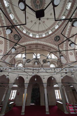 Istanbul Zal Mahmut Pasha Mosque december 2015 5145.jpg