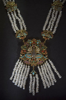 Istanbul Pearls at Turkish and Islamic arts museum december 2015 6480.jpg