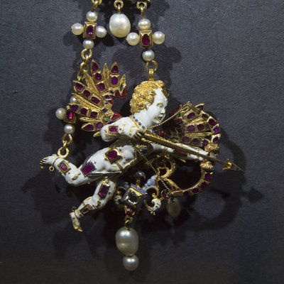 Istanbul Pearls at Turkish and Islamic arts museum december 2015 6495.jpg