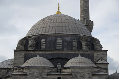 Istanbul Vezir Han december 2015 6209.jpg
