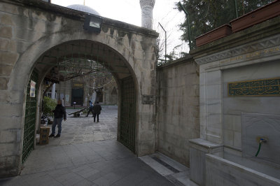 Istanbul Atik Ali Pasha Mosque december 2015 6233.jpg