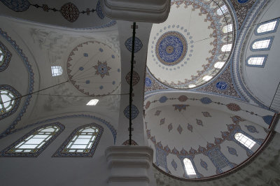 Istanbul Atik Ali Pasha Mosque december 2015 6457.jpg