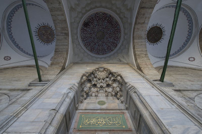 Istanbul Atik Ali Pasha Mosque december 2015 6458.jpg