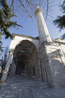 Istanbul Atik Ali Pasha Mosque december 2015 6462.jpg