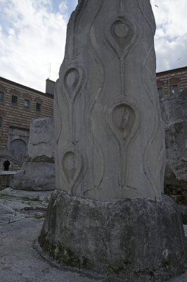 Istanbul Arch of Theodosius remains december 2015 5852.jpg