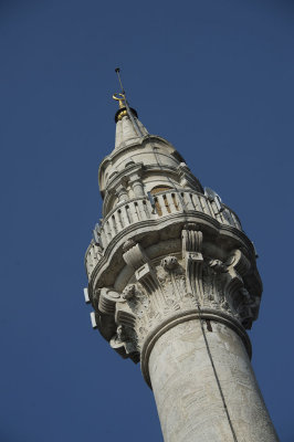 Istanbul Altun Izade Mosque december 2015 5747.jpg