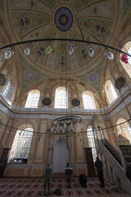Istanbul Altun Izade Mosque december 2015 5753.jpg