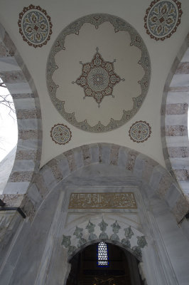 Istanbul Siyavus Pasha Turbesi Eyup december 2015 5083.jpg
