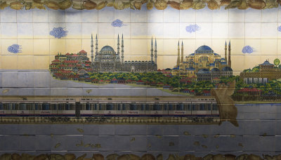 Istanbul Metro station Yeni Kapi december 2015 5350.jpg