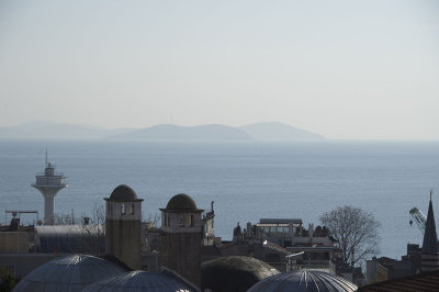 Istanbul Views from near At Meydan december 2015 6473.jpg