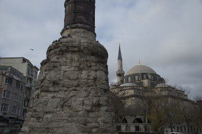 Istanbul Cemberlitas december 2015 6195.jpg