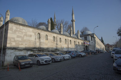 Istanbul Valide Atik Mosque december 2015 5832.jpg