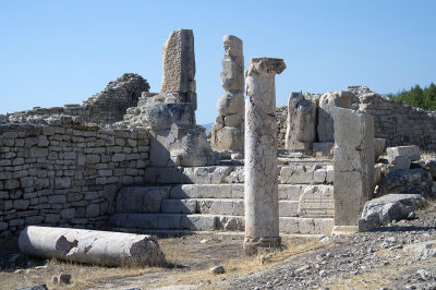 Rhodiapolis Stoa area October 2016 0465.jpg