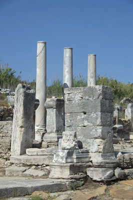 Perge Colonnaded Street October 2016 9504.jpg