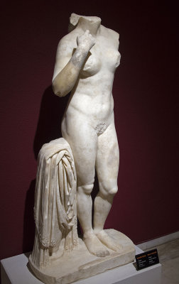 Antalya Museum Aphrodite statue 9629.jpg