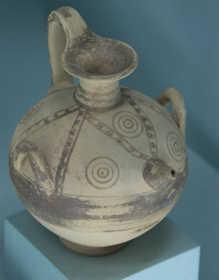 Antalya museum Mycenean Pot Greek Period 9600.jpg