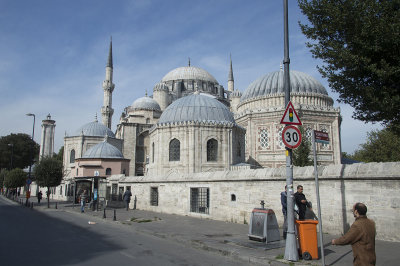 Istanbul Shezade mosque October 2016 9194.jpg