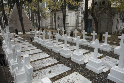 Istanbul Pangalti Cath cemetery dec 2016 2937.jpg