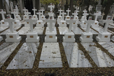 Istanbul Pangalti Cath cemetery dec 2016 2939.jpg