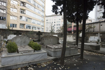 Istanbul Pangalti Cath cemetery dec 2016 2983.jpg