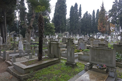 Istanbul Pangalti Cath cemetery dec 2016 2986.jpg