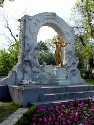 Johann Strauss monument in Stadtpark