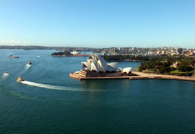 Picture taken from atop the first pylon on the Harbour Bridge