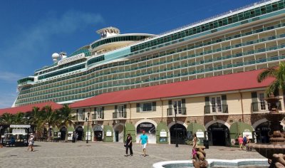 Showing the immensity of the ship