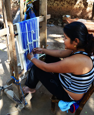 20130610_0692 guarani weaving bolivia.jpg