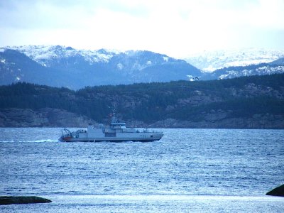 M 351 NATO forces on Hjeltefjorden 2014