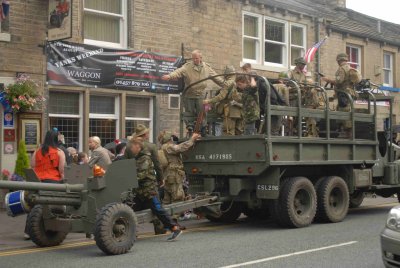 Yanks unloading Uppermill Saddleworth