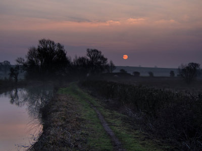 Sunrise over the Oxford Canal near Lower Heyford