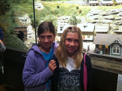 Grace & Belle