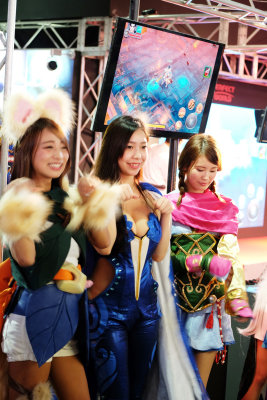 2015TokyoGameGirl205.jpg