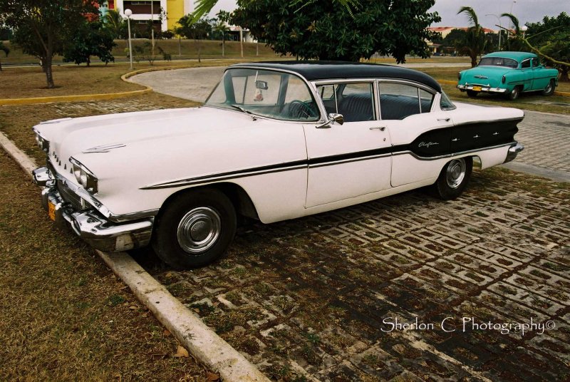 F1000034 copy.jpg