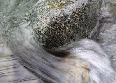 70 rock and rushing water
