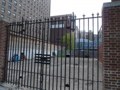 59th Street pool gate on 60th St. side.